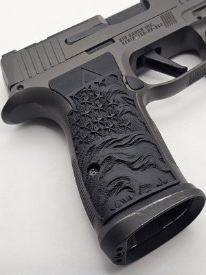 Sig Sauer P365 AXG Legion Grips - US Flag