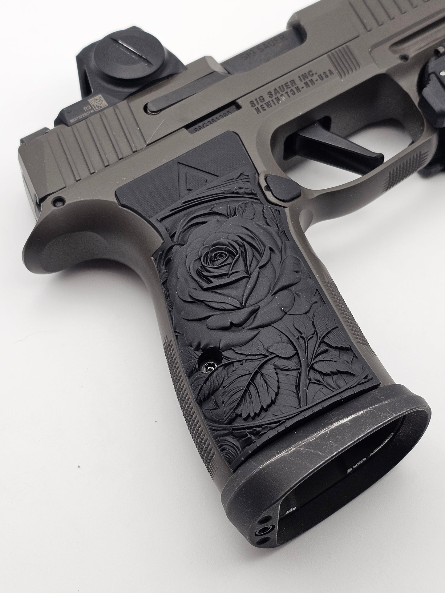 P365 AXG Legion Grips - Rose