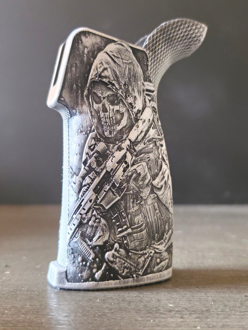 AR Beavertail Grip - Ghost 2 LTD