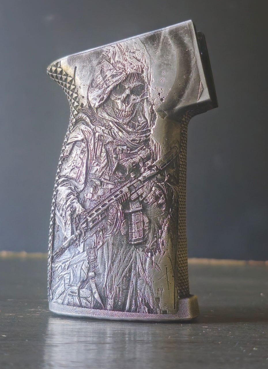 AKM Pistol Grip - Ghost LTD