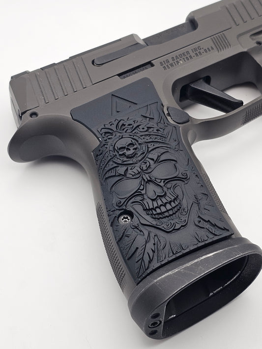 Sig Sauer P365 AXG Legion Grips - Skull IV
