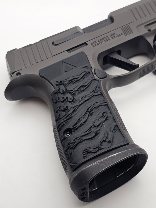 Sig Sauer P365 AXG Legion Grips - USA Flag