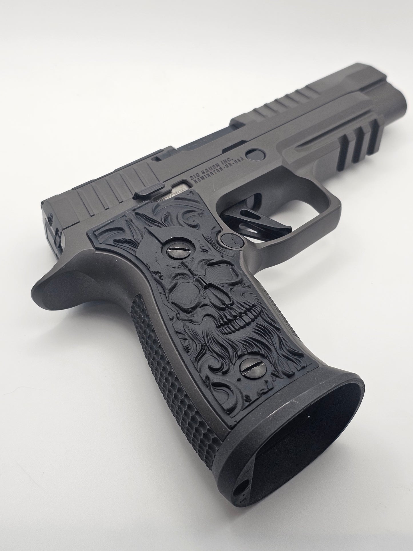 P320 AXG Legion Pistol Grips - Skull II