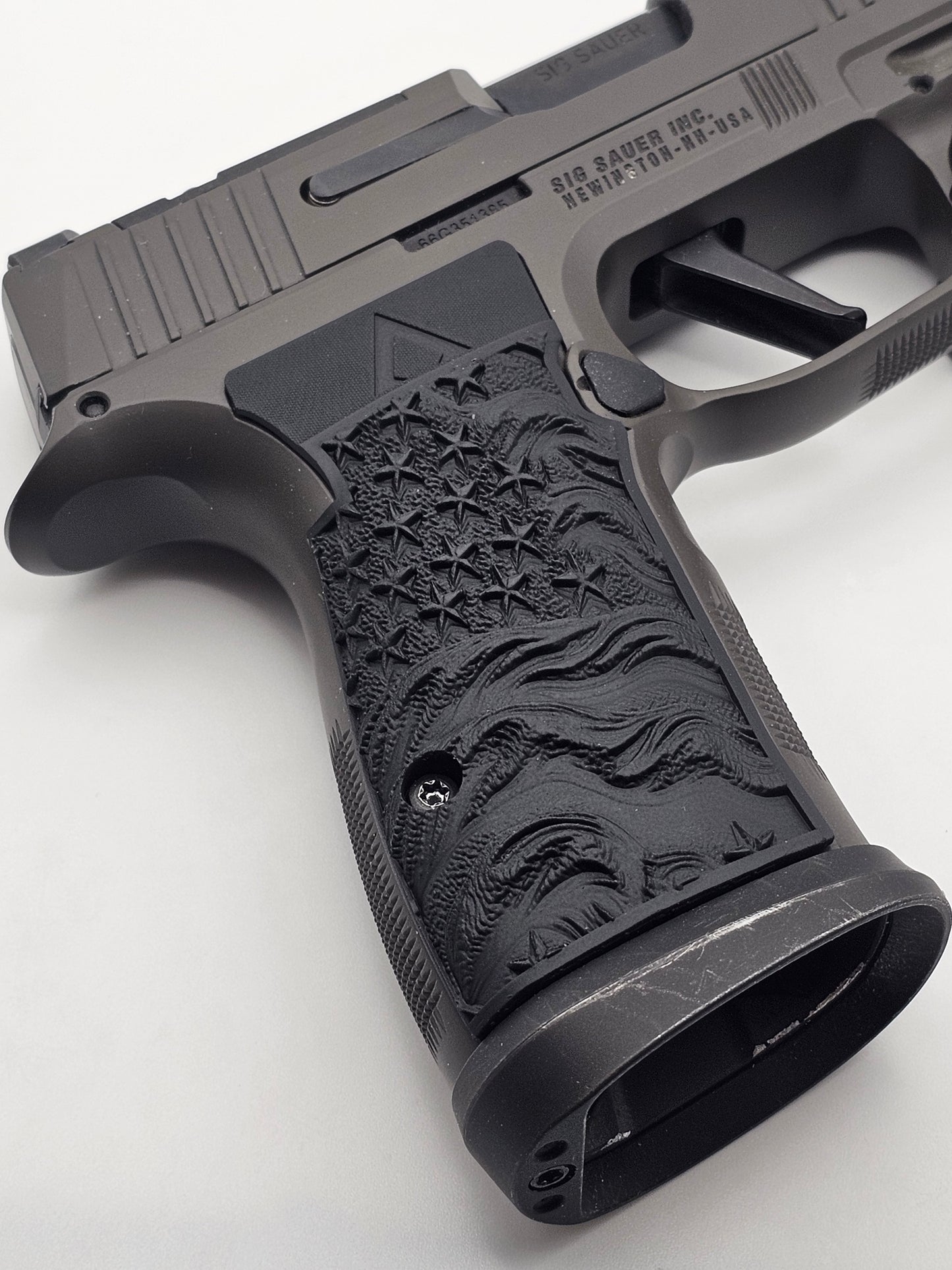 Sig Sauer P365 AXG Legion Grips - US Flag