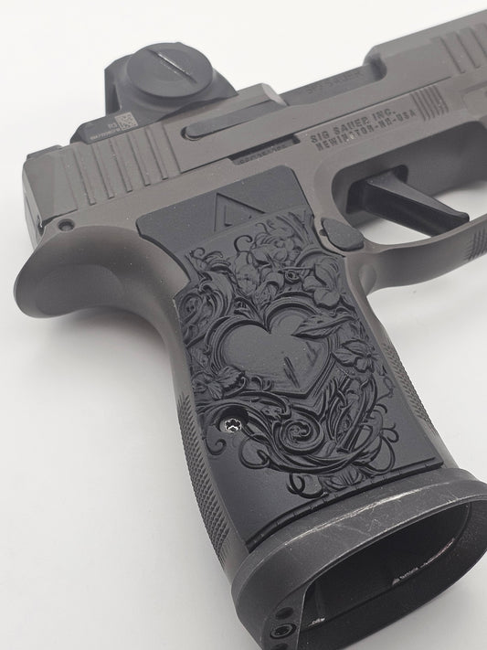 Sig Sauer P365 AXG Legion Grips - Heart