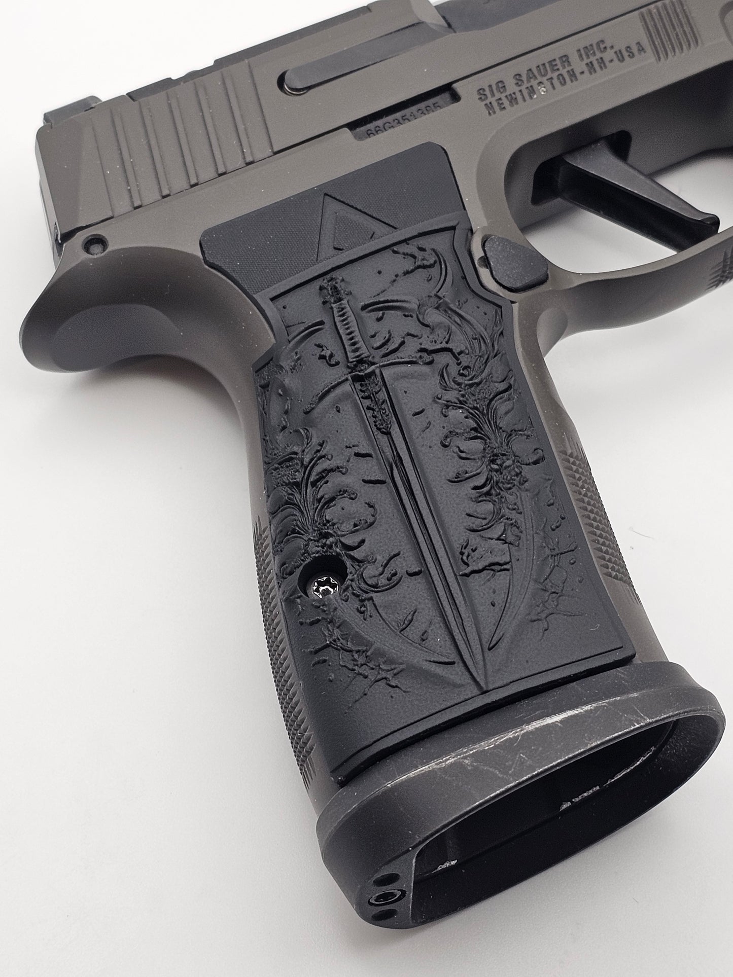 Sig Sauer P365 AXG Legion Grips - Sword