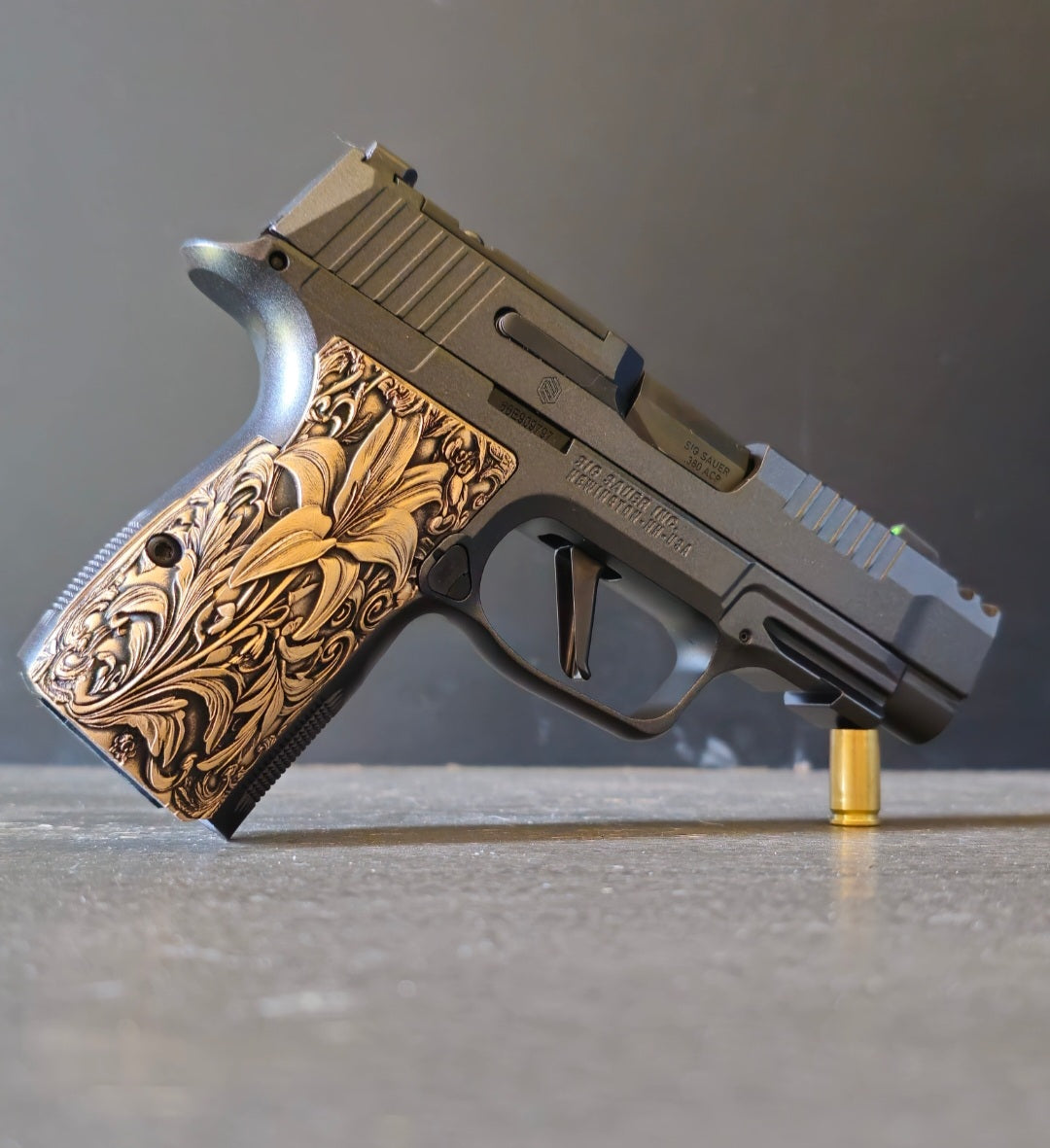 Sig Sauer P365 Luxe Grips - Lilly LTD