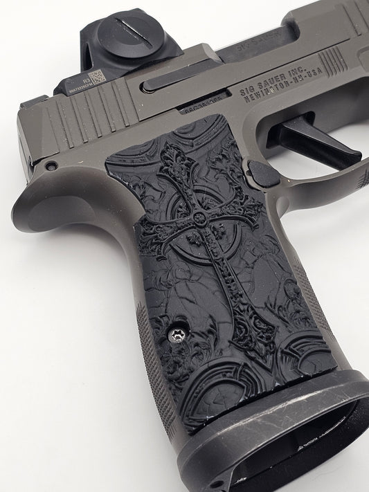Sig Sauer P365 AXG Legion Grips - Cross 2